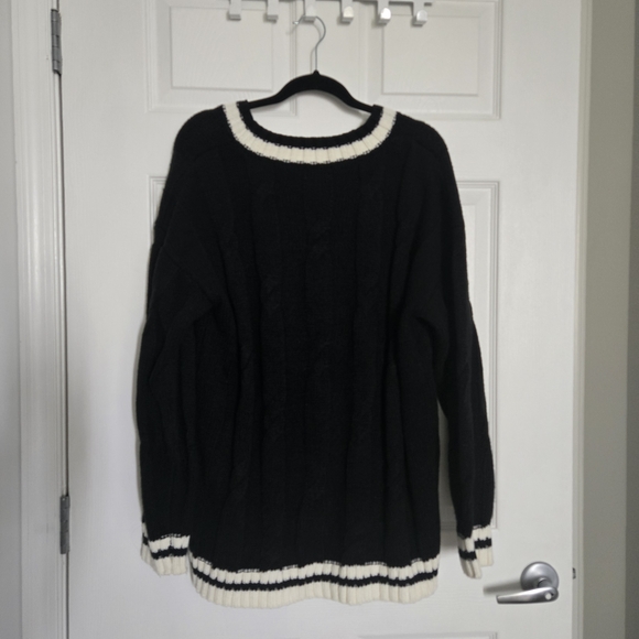superdown Black Sweater - Picture 4 of 9